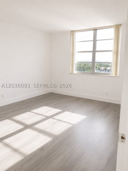 Condo for sale at Aquasol 7P