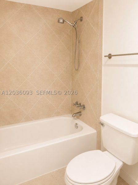 Condo for sale at Aquasol 7P