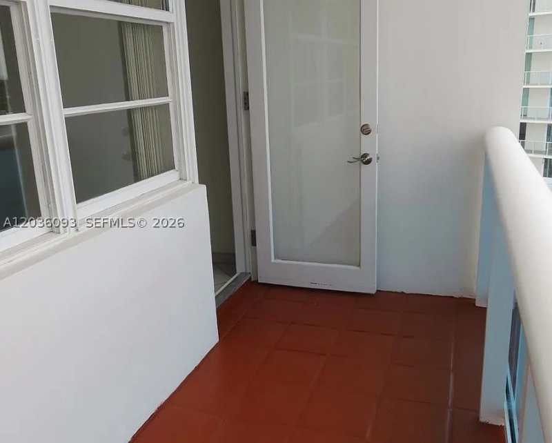 Condo for sale at Aquasol 7P