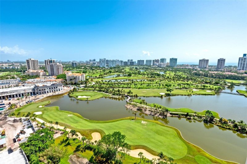 Turnberry On The Green Apt #2513