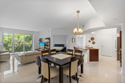 Turnberry Village Apt #306