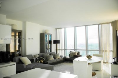 Paramount Miami WorldCenter Apt #4806