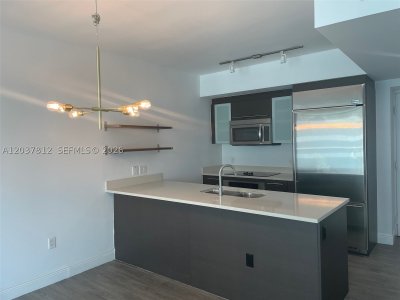 500 Brickell East Tower Apt #1906