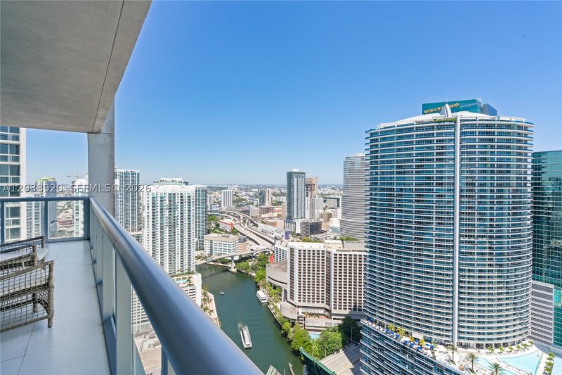 Condo for sale at Icon Brickell Tower I 4315