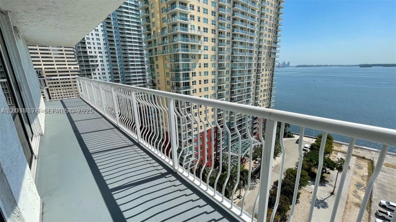 Apartment for rent at The Club At Brickell Bay 1702