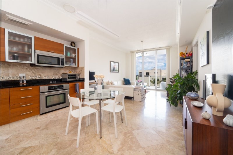 Midtown Miami 2 Apt #H1109