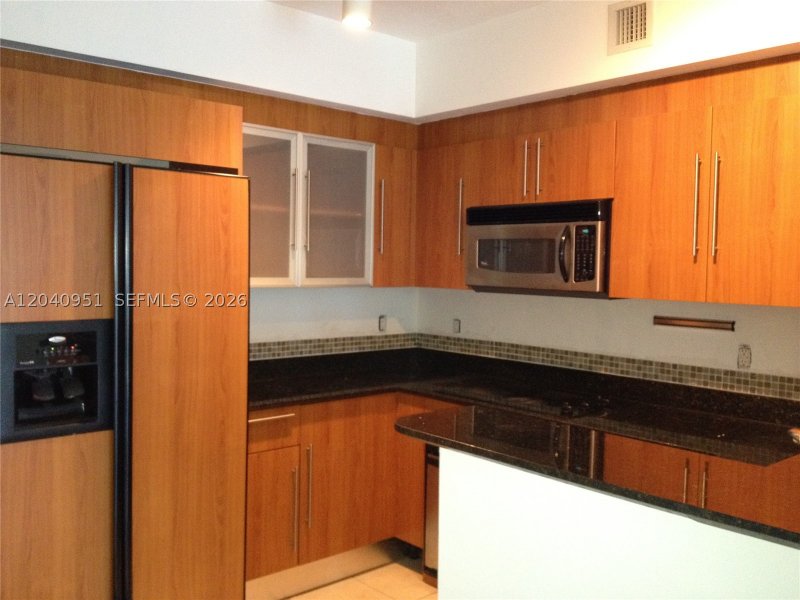 One Miami East Tower Apt #1414