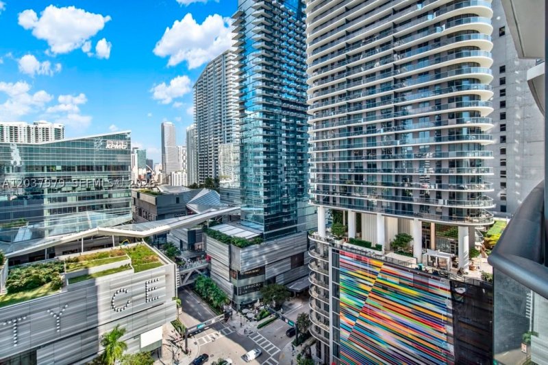 Apartment for rent at Brickell Heights East 1609