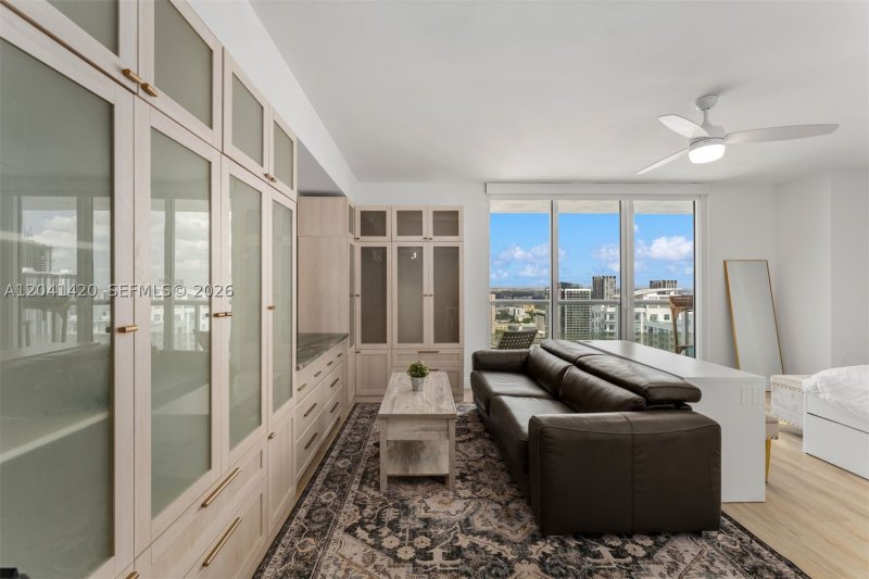 Apartment for rent at 50 Biscayne 4603