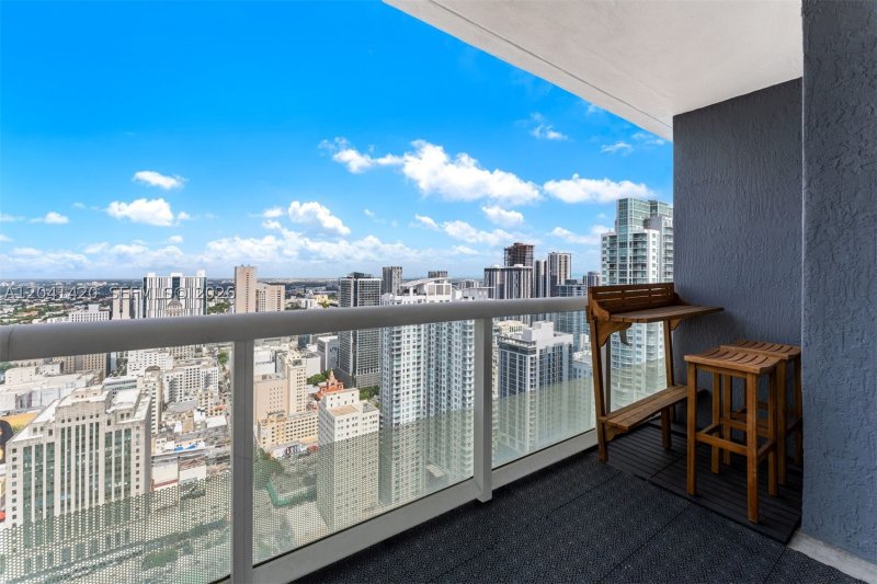 Apartment for rent at 50 Biscayne 4603