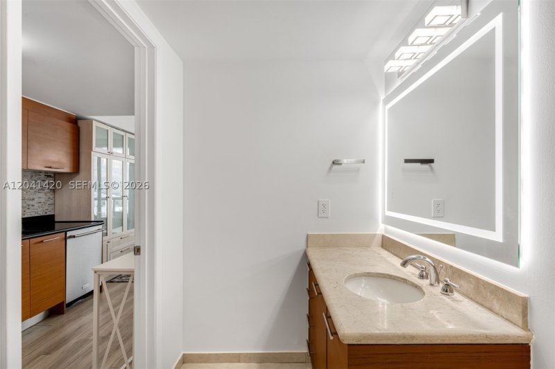 Apartment for rent at 50 Biscayne 4603