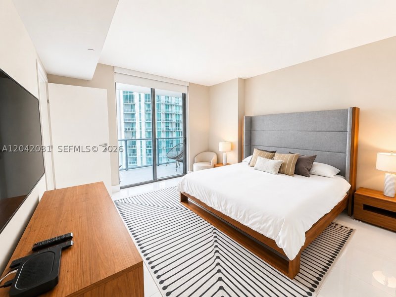 Property photo # 9