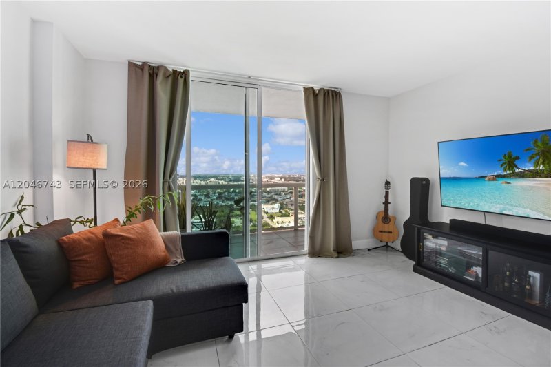 Condo for sale at 1800 Club 4106