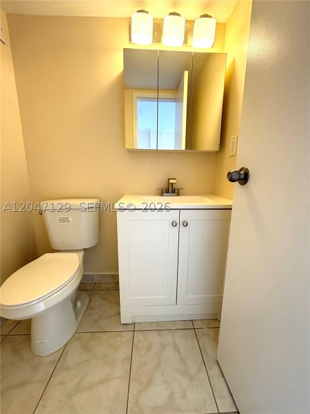 Apartment for rent at Plaza of the Americas 1018