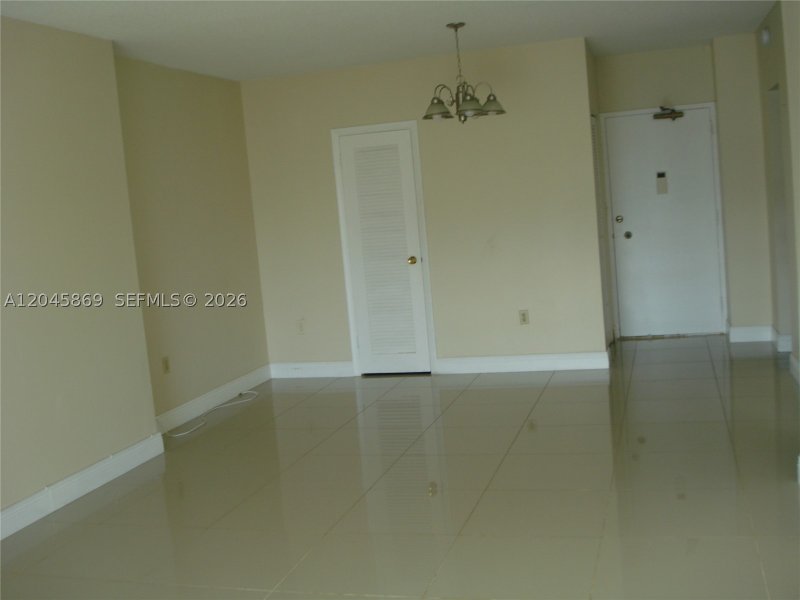 Apartment for rent at The Hemispheres 10P