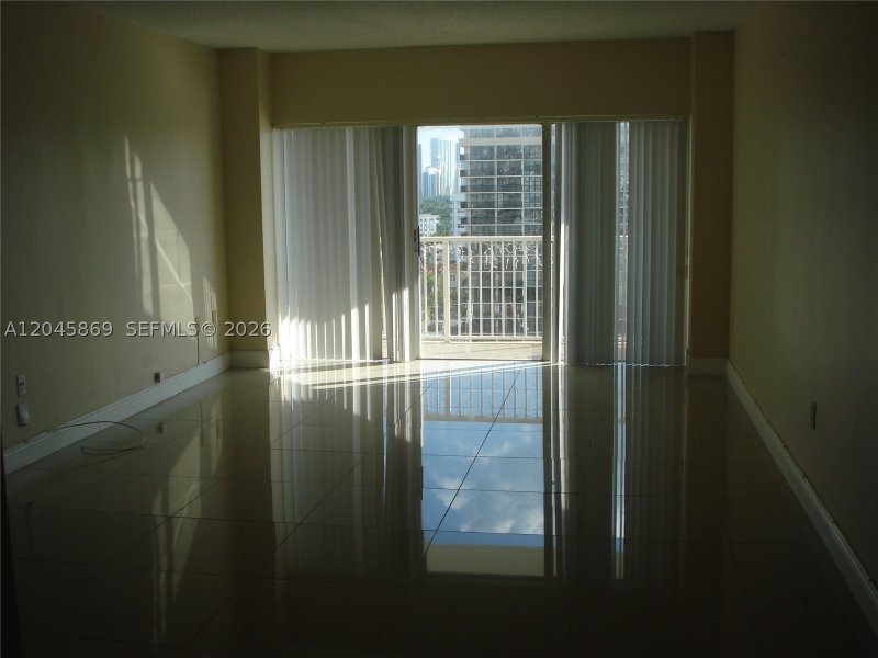Apartment for rent at The Hemispheres 10P