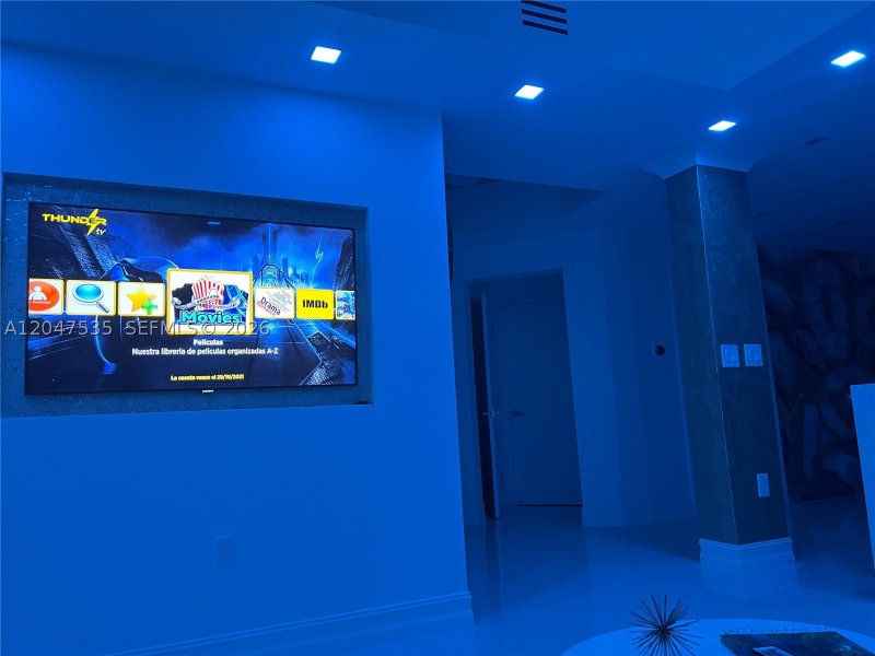 Comprar apartamento en Aventura Marina II 616