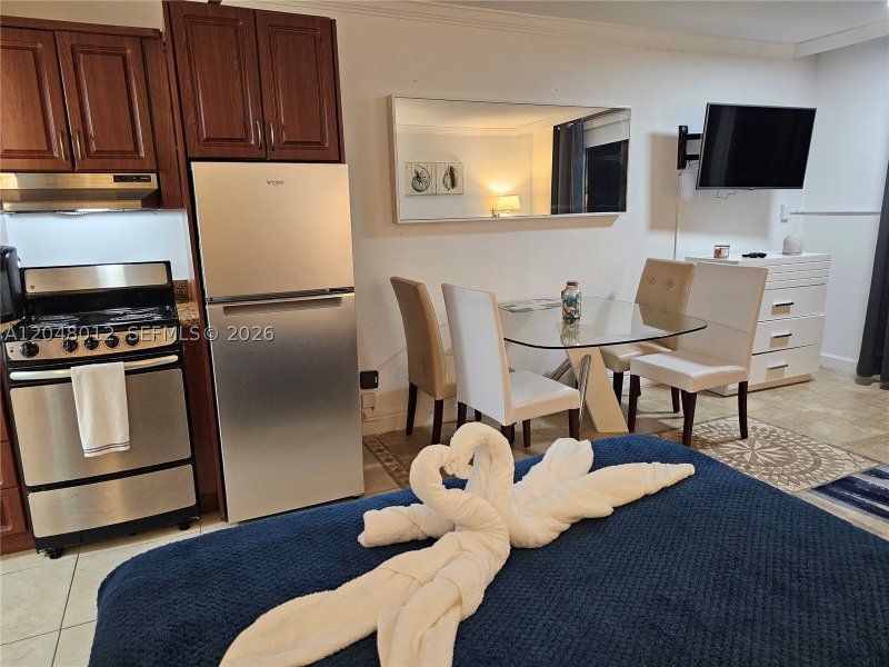 Condo for sale at Aventura Beach Club 246