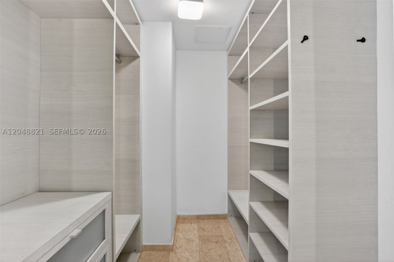 Apartment for rent at Brickell City Centre Reach 3710