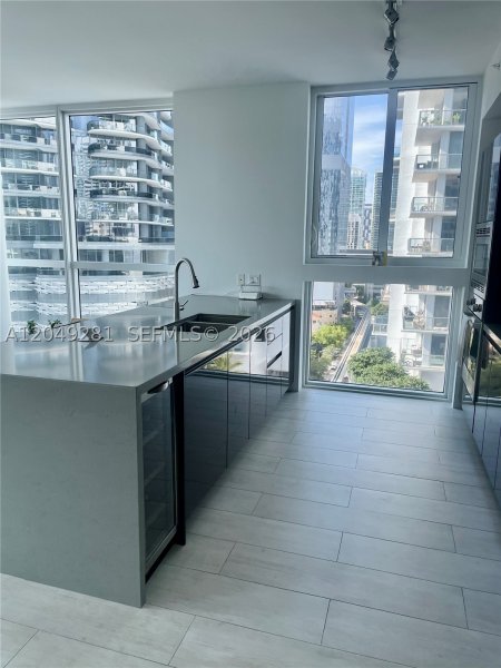 The Bond Apt #1709