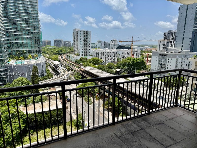 Alquiler de apartamento en Nine at Mary Brickell Village 1204