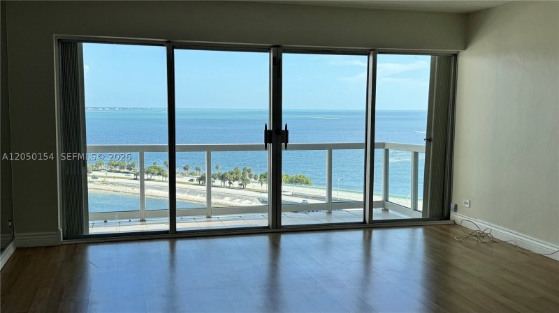 Apartment for rent at Brickell Townhouse 18U