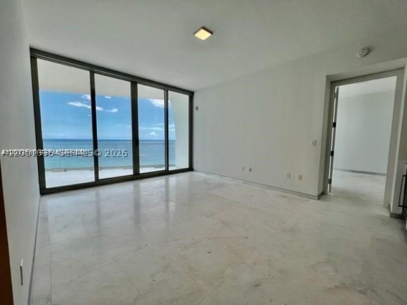 Apartment for rent at Jade Signature 1104