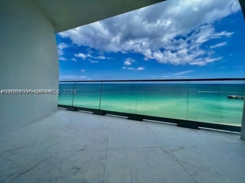 Apartment for rent at Jade Signature 1104
