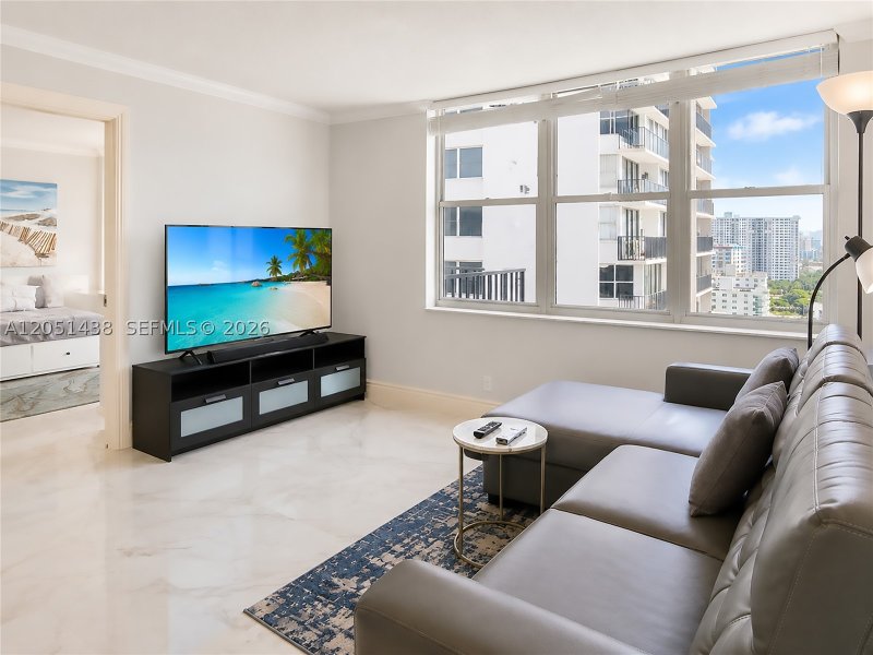 Apartment for rent at Valencia at Quadomain 2005