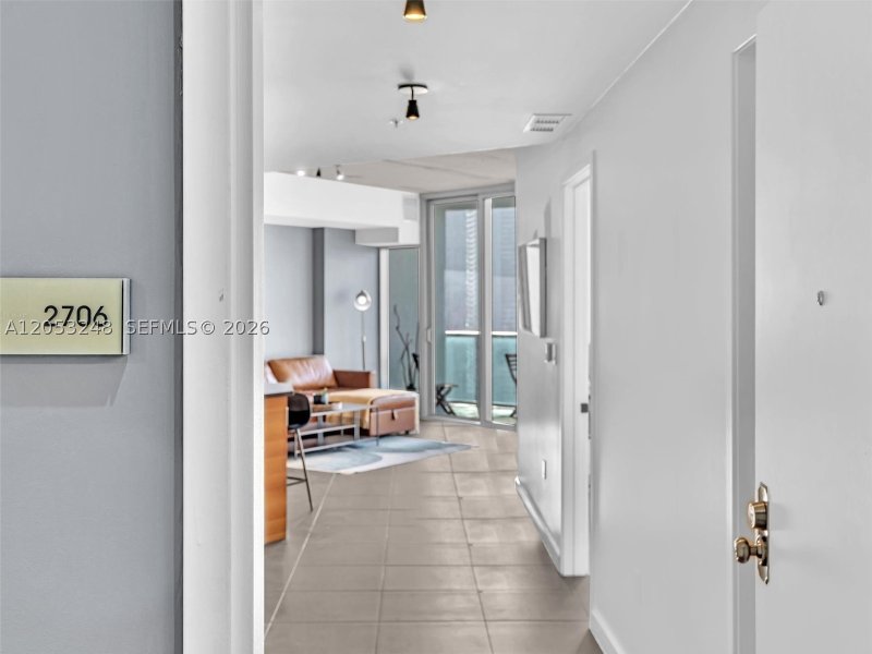 Apartment for rent at Midtown Miami 4 H2706