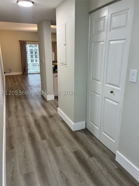 Apartment for rent at Douglas Grand 602