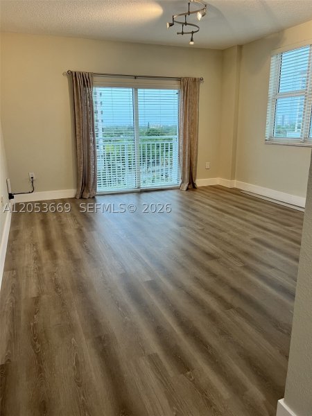 Apartment for rent at Douglas Grand 602