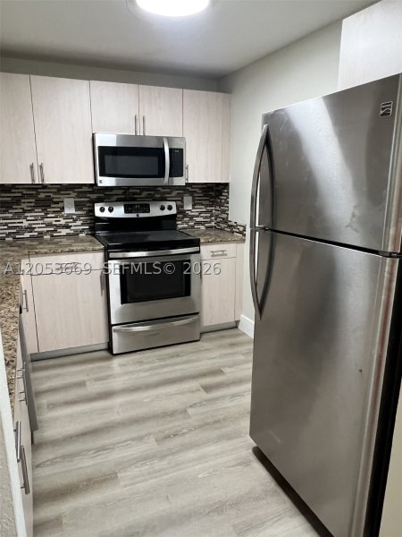 Apartment for rent at Douglas Grand 602