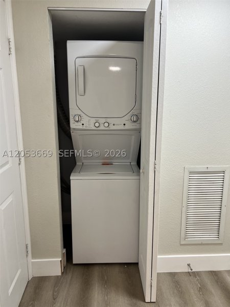 Apartment for rent at Douglas Grand 602