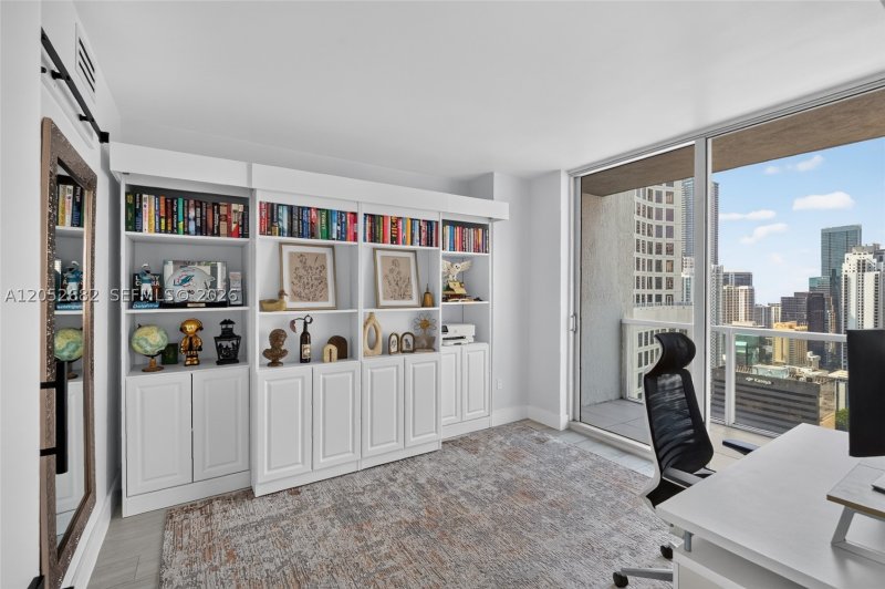 Comprar apartamento en 500 Brickell West Tower 3802