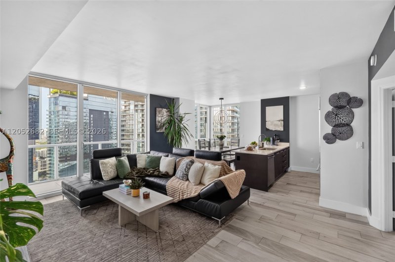Comprar apartamento en 500 Brickell West Tower 3802