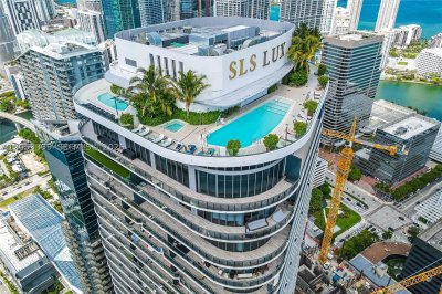 SLS Lux Brickell Apt #3006