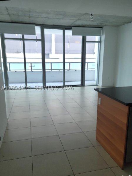 Apartment for rent at Midtown Miami 4 L0205