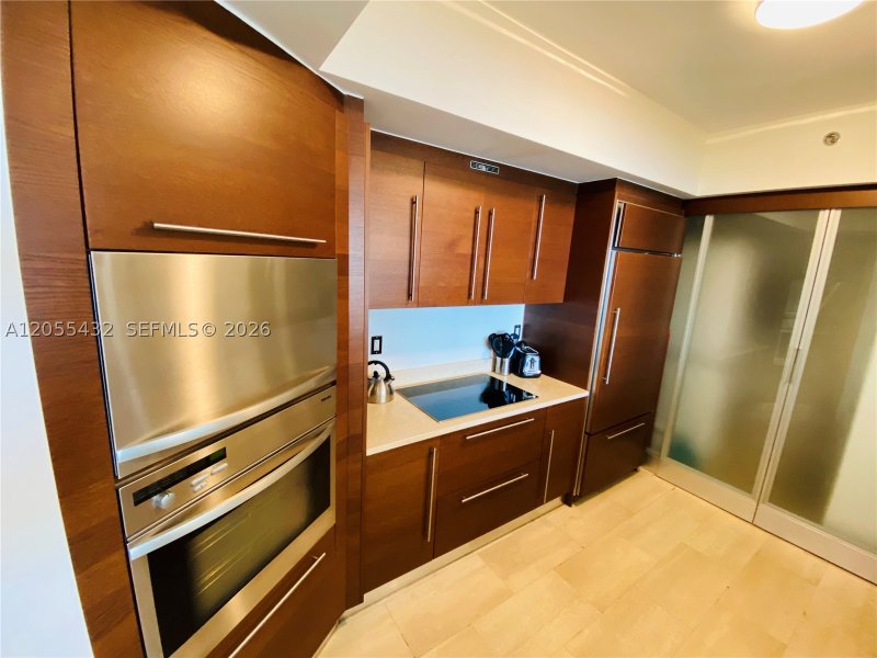 Apartment for rent at Icon South Beach 1406