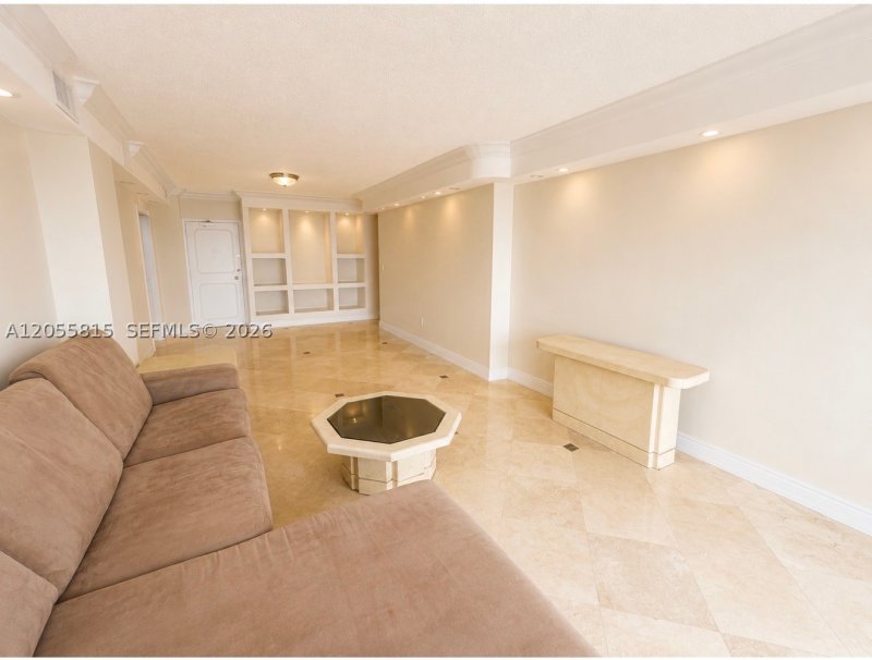 Apartment for rent at The Hemispheres 20A