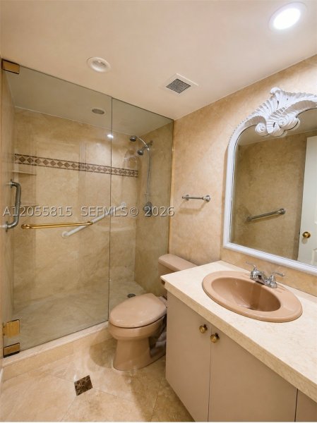 Apartment for rent at The Hemispheres 20A