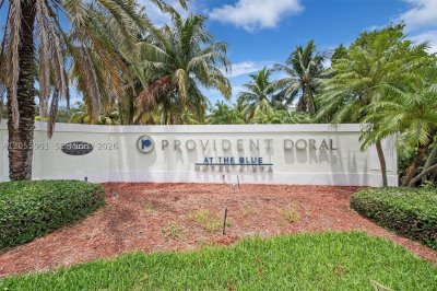 The Blue Doral Apt #612