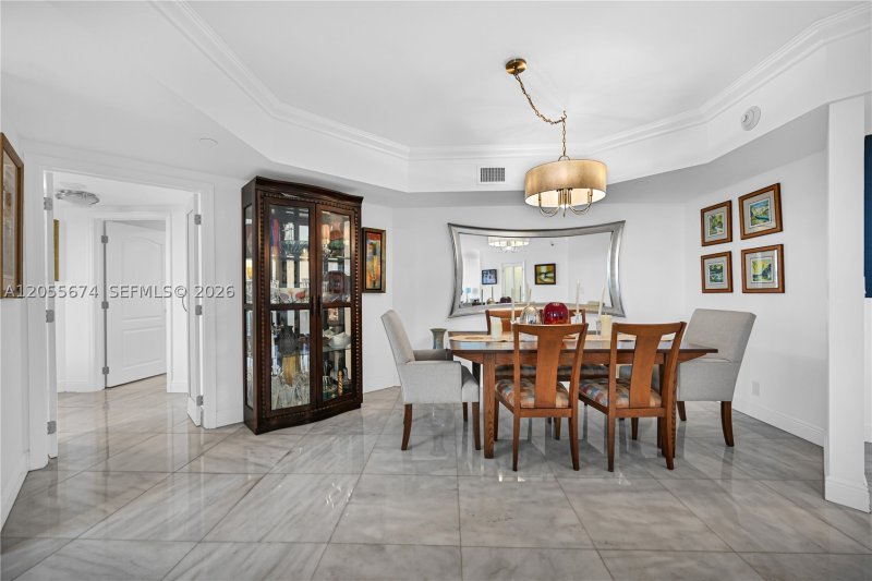 Condo for sale at 3000 Williams Island 505