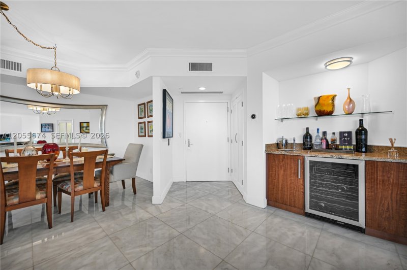 Condo for sale at 3000 Williams Island 505