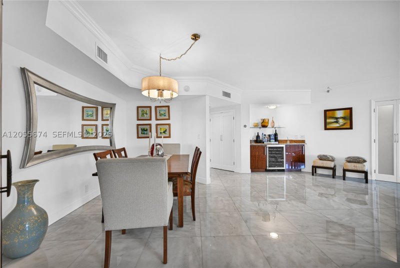 Condo for sale at 3000 Williams Island 505