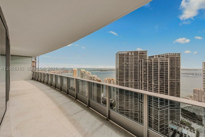 Apartment for rent at Epic Miami 5104