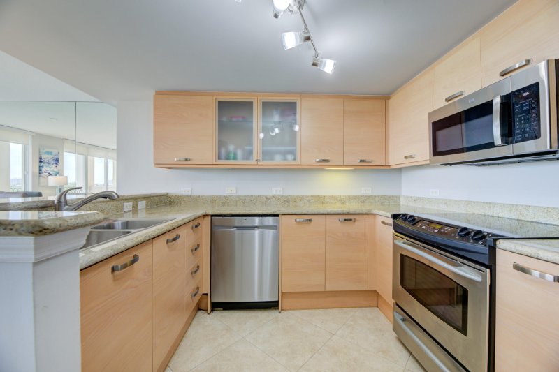 Condo for sale at The Vue 603