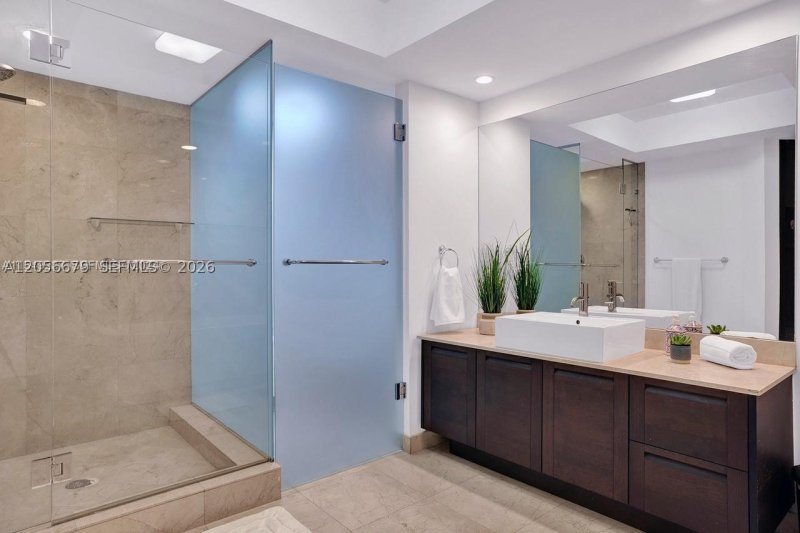 Aluguel de apartamento no St Tropez 1-805