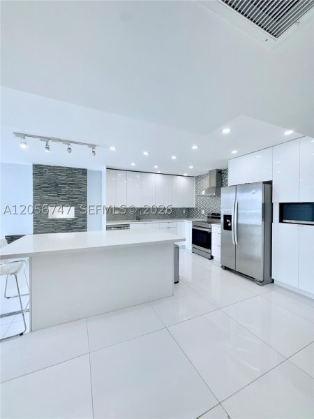 Apartment for rent at Ocean View 907