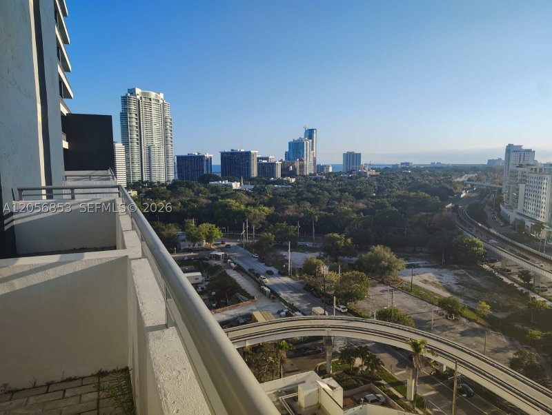 Apartment for rent at Infinity on Brickell 1117